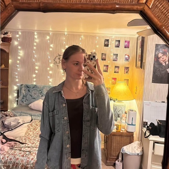 Denim Button-Up jacket - Picture 2 of 2